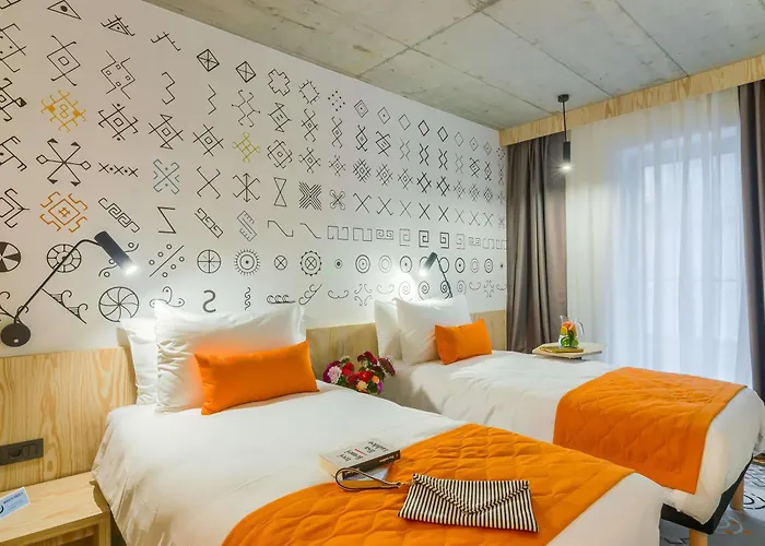 Ibis Styles Center 3*