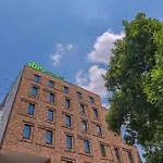 Ibis Styles Center מלון 3*