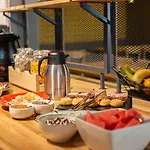 Ibis Styles Center 3*