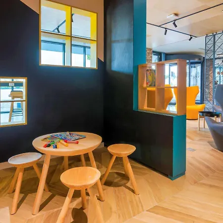 Ibis Styles Center
