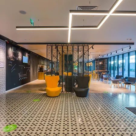 Ibis Styles Center