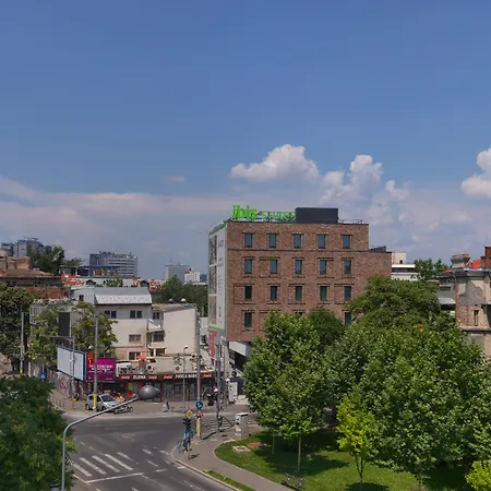Ibis Styles Center فندق