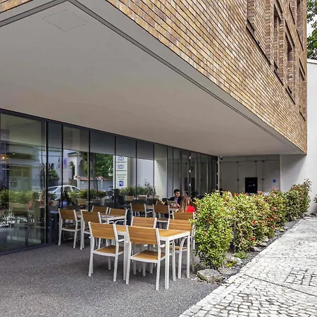 Ibis Styles Center 호텔 3*