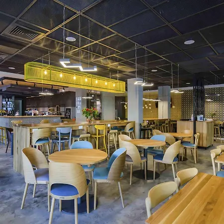 Hotel Ibis Styles Center 3*