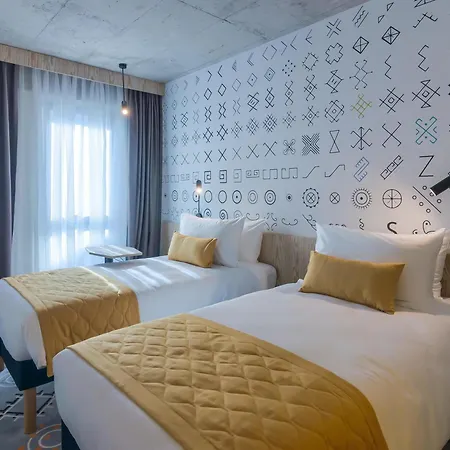 Ibis Styles Center Hotell 3*