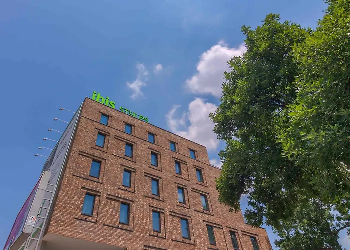 Ibis Styles Center 호텔 3*