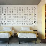 Ibis Styles Center 3*