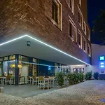 호텔 Ibis Styles Center 3*