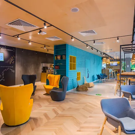 Ibis Styles Center