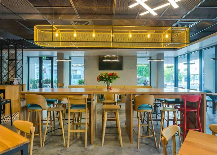 Ibis Styles Center
