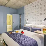 Отель Ibis Styles Center 3*